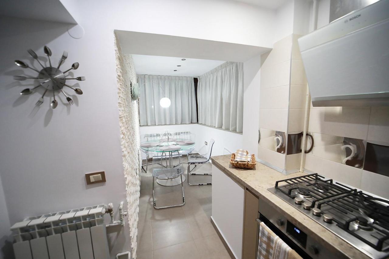 Downtown Oasis Unirii Apartment Бухарест Экстерьер фото