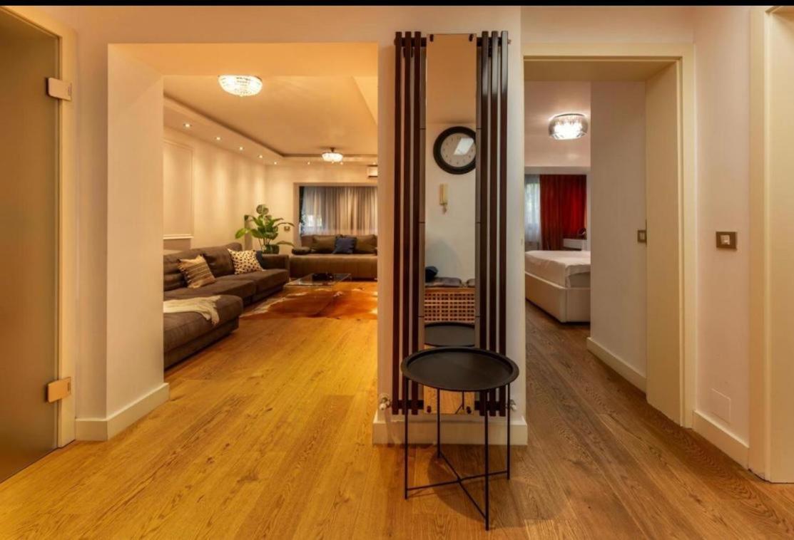 Downtown Oasis Unirii Apartment Бухарест Экстерьер фото